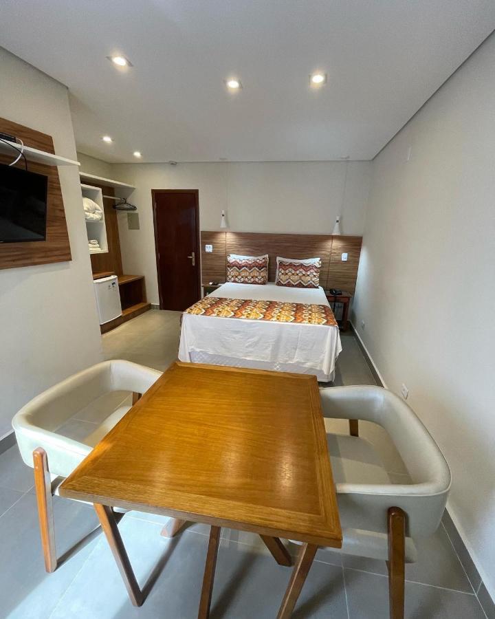Hotel Araguaia Praia Grande  Buitenkant foto